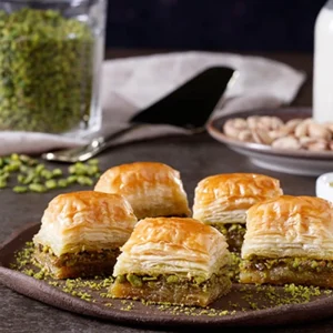 Karakoy Gulluoglu Glutensiz Fistikli Vegan Baklava