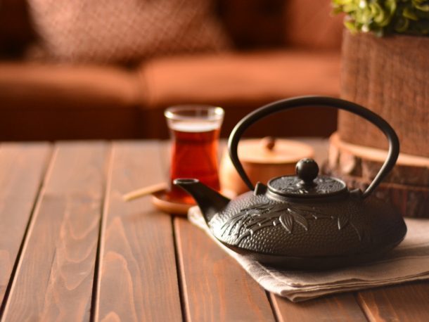 tamate dokum demlik 720ml siyah t0589 1 610x458 1 Turkish Cast Iron Teapot (Black) 720 Ml