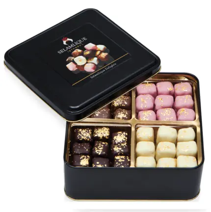 Turkish Delight with Chocolate Covered Almonds Decorated with Gold Particles / Assorted - Selamlique