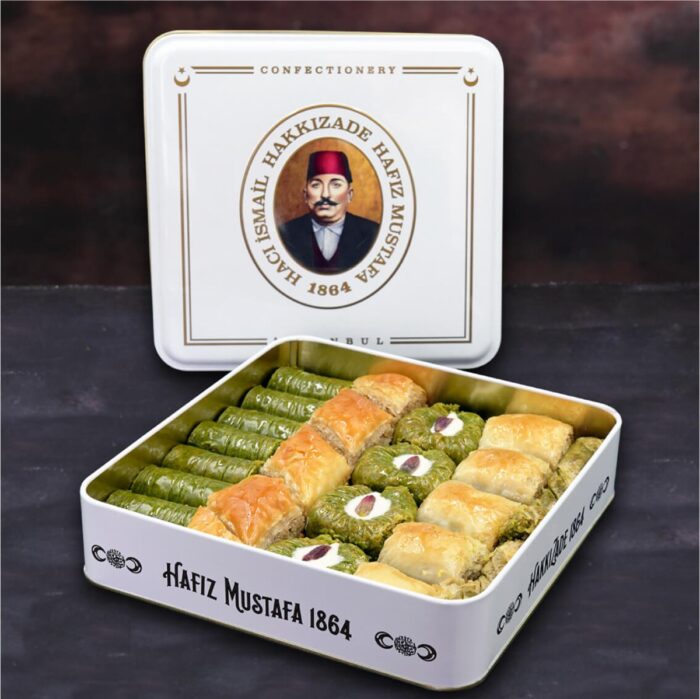 Assorted Turkish Baklava in Metal Box - HafÄ±z Mustafa (1kg)