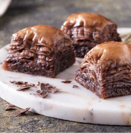 Baklava with Chocolate-Fresh/Gulluoglu