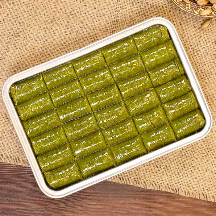 Turkish Baklava with Pistachio Wrap (Sarma)