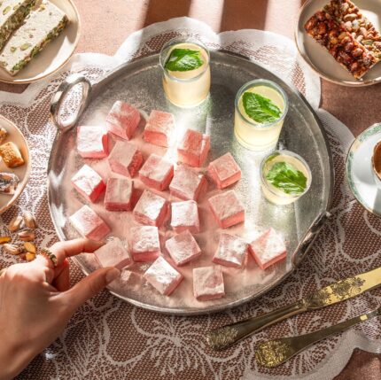 Servet Klasik Güllü Türk Lokumu 1 kg rose Turkish delight