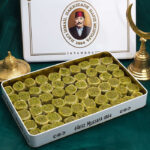 Turkish Baklava Palace Wrap in Metal Box - Hafız Mustafa (2kg)