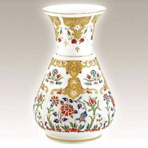 Turkish Kütahya Porcelain Handmade Vase 09
